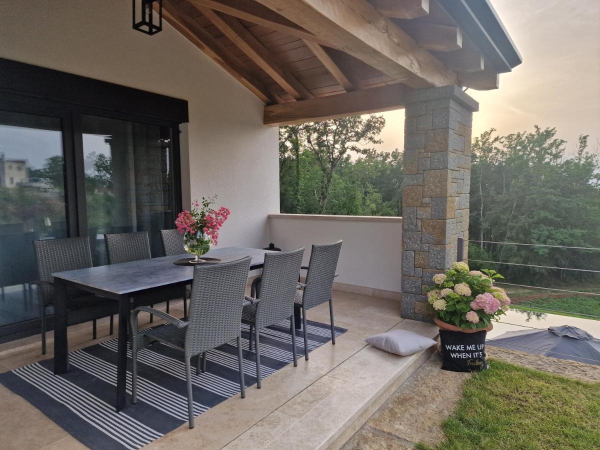 Rokvilla Motovun Luaran gambar